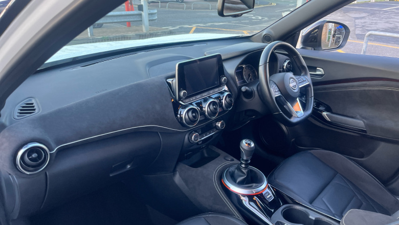 Nissan Juke 1.0 DiG-T 114 Tekna+ 5dr Petrol Hatchback